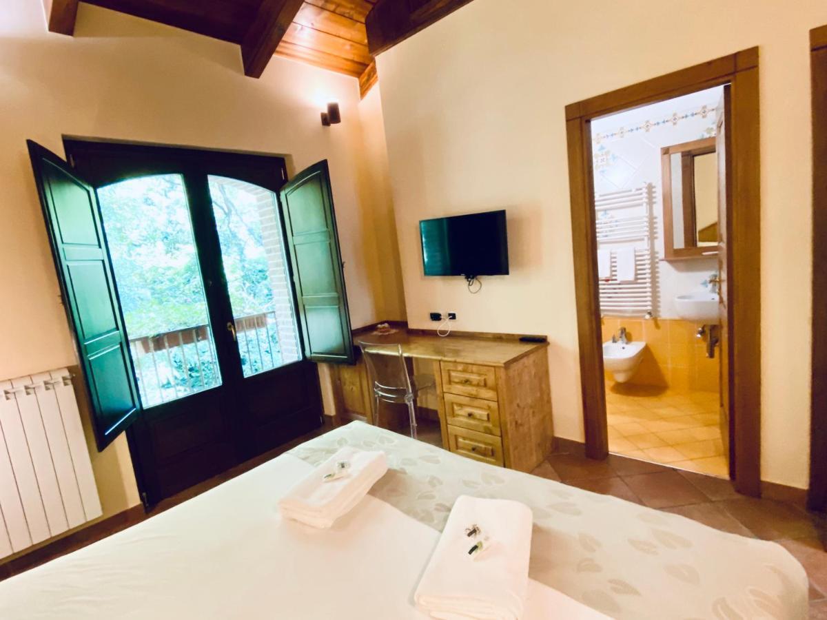 Campagna Waterfalls View Suites Luaran gambar